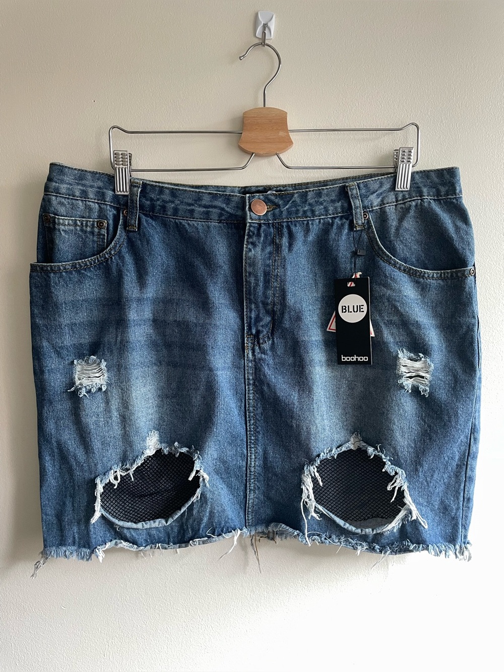 NWT Boohoo Blue Distressed Denim Mini Skirt Mesh Detail Frayed Hem US 12